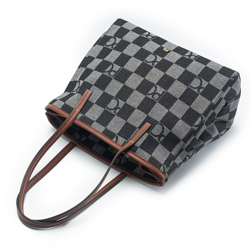 PG Women Shoulder Bag Retro Ch - огляд і ціна Interior Design Article